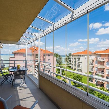 Myflat All-Season Apartment Siófok Esterno foto